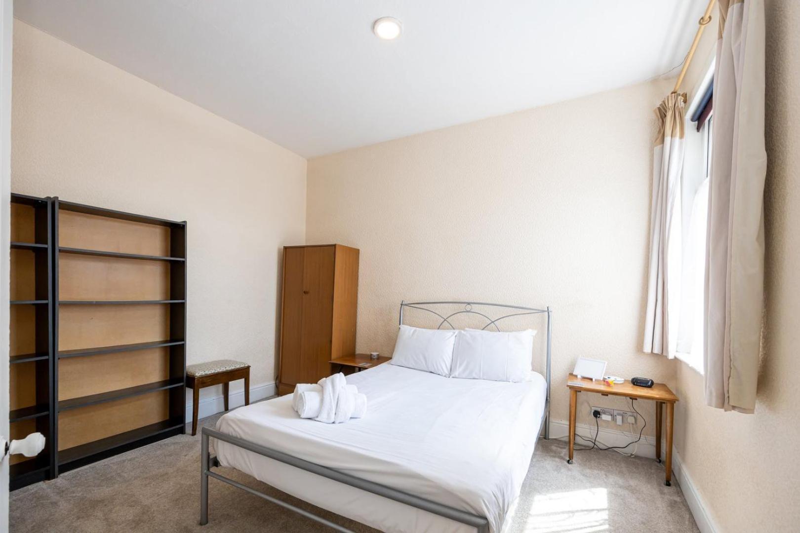 Guestready - Enchanting Life In Gorse Hill 맨체스터 외부 사진